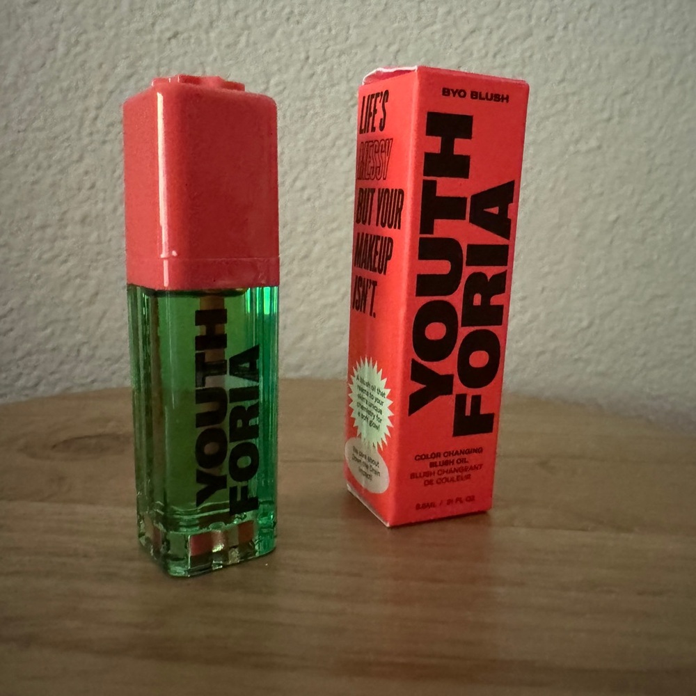 Youthforia BYO Blush - Chemical Reaction pH color changing - The Original